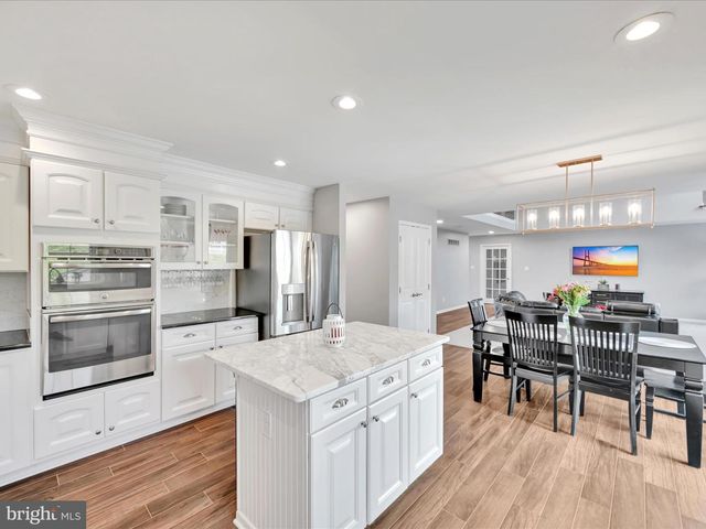 7559 PINEWILD RD, Seven Valleys, PA 17360