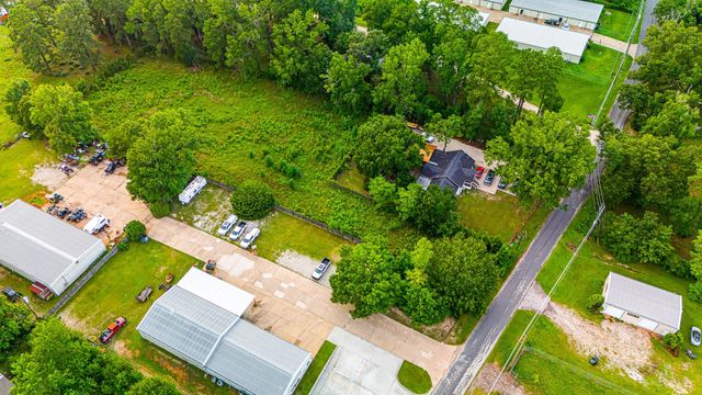 3414 Powell Road, Huntsville, TX 77340