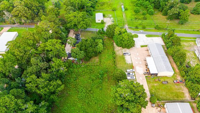 3414 Powell Road, Huntsville, TX 77340