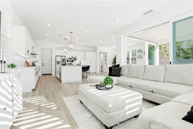 135 Medano, Rancho Mission Viejo, CA 92694