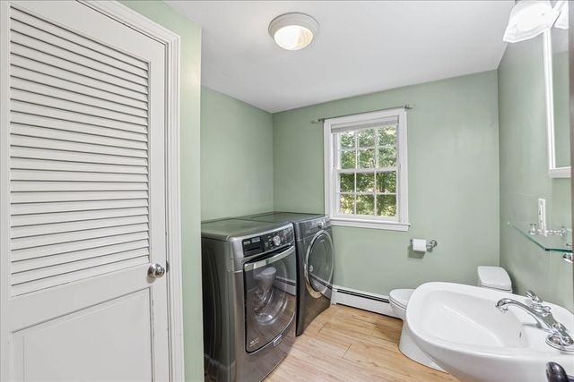 43 Chatham Rd, Norwood, MA 02062