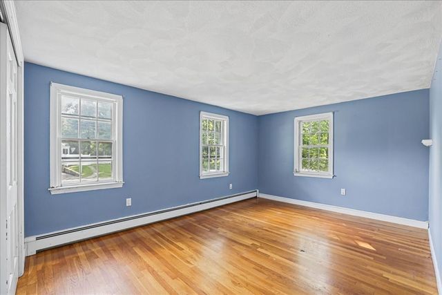 43 Chatham Rd, Norwood, MA 02062