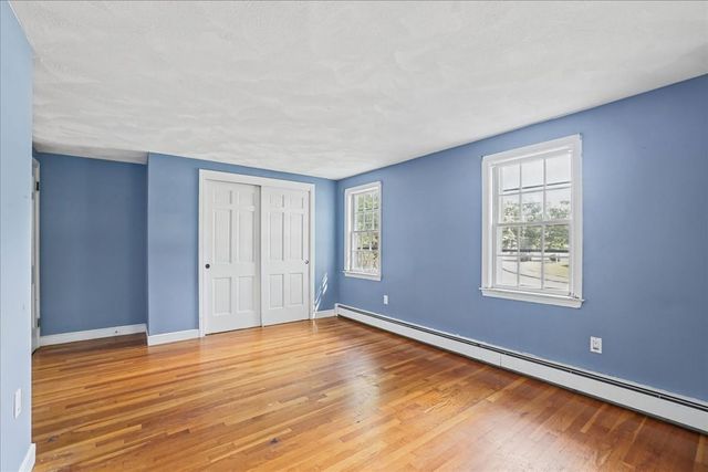43 Chatham Rd, Norwood, MA 02062