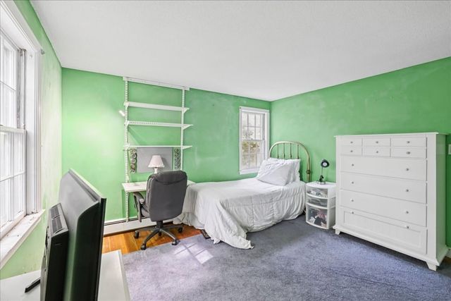43 Chatham Rd, Norwood, MA 02062