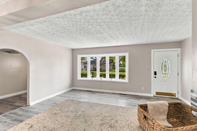 5404 Morning Drive, Hilliard, OH 43026