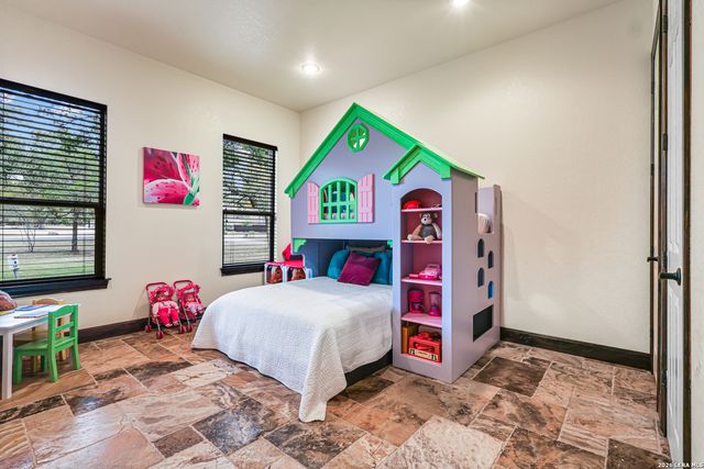 23328 Osceola Bluff, San Antonio, TX 78261