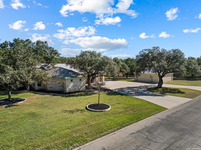 23328 Osceola Bluff, San Antonio, TX 78261
