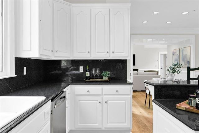 10645 Oxford Mill Circle, Alpharetta, GA 30022
