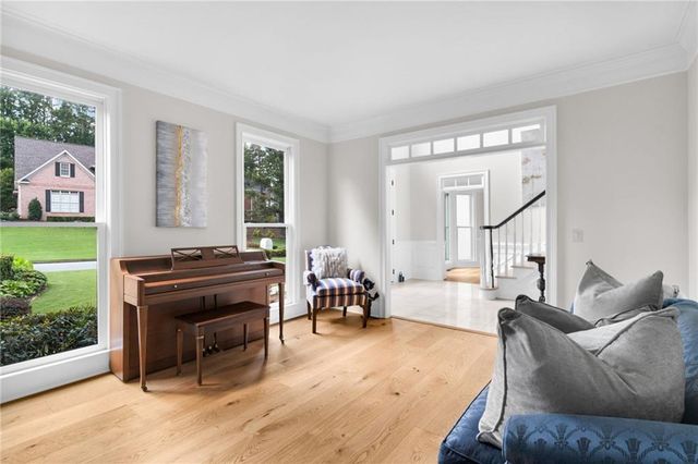 10645 Oxford Mill Circle, Alpharetta, GA 30022