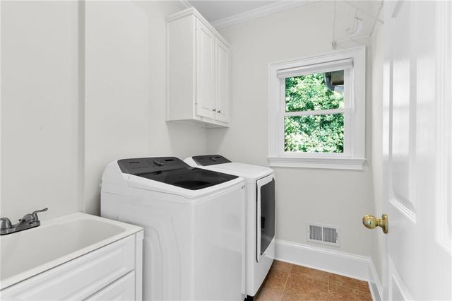 10645 Oxford Mill Circle, Alpharetta, GA 30022