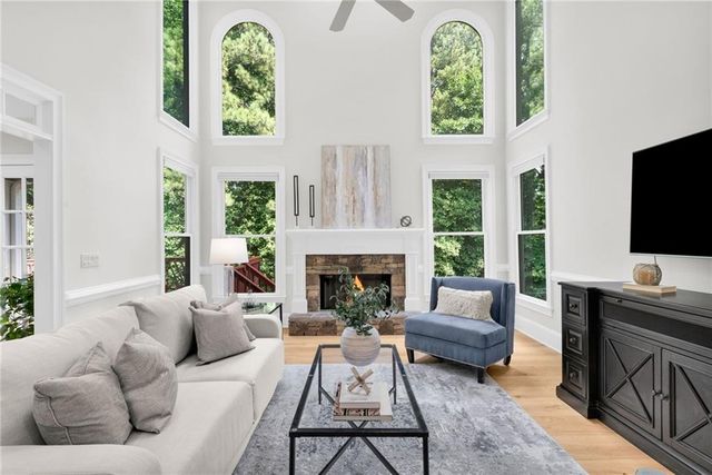 10645 Oxford Mill Circle, Alpharetta, GA 30022