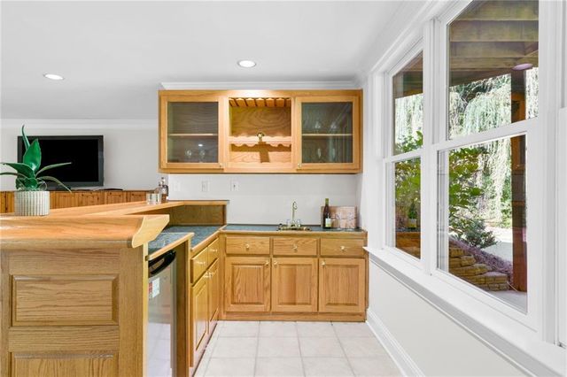 10645 Oxford Mill Circle, Alpharetta, GA 30022