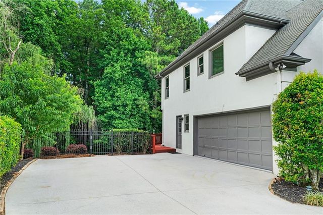 10645 Oxford Mill Circle, Alpharetta, GA 30022