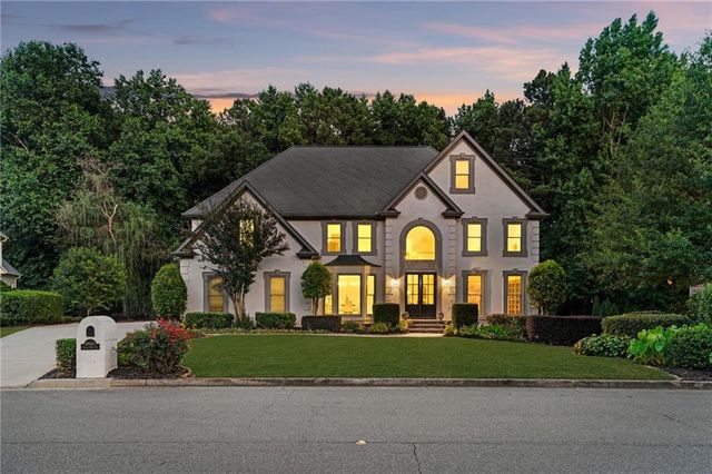 10645 Oxford Mill Circle, Alpharetta, GA 30022