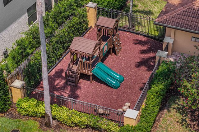 1834 Capeside Circle, Wellington, FL 33414