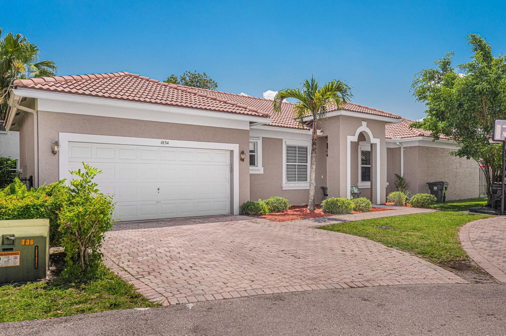 1834 Capeside Circle, Wellington, FL 33414