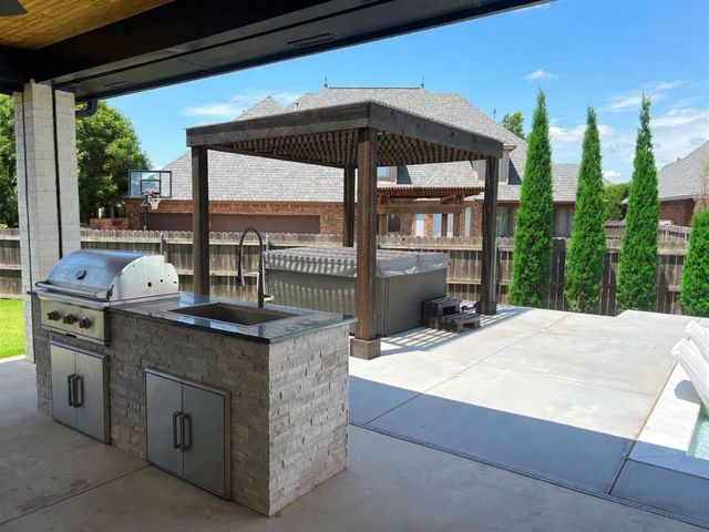 12917 Endor Court, Oklahoma City, OK 73170