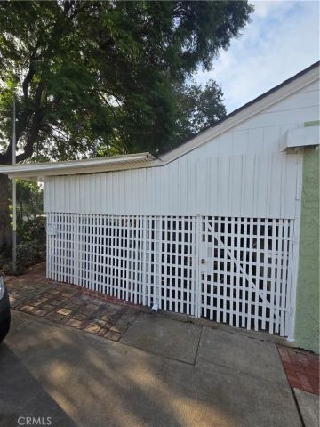 6825 Glacier Drive, Riverside, CA 92506