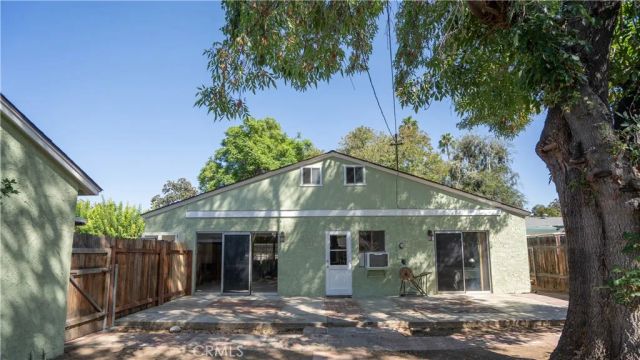 6825 Glacier Drive, Riverside, CA 92506