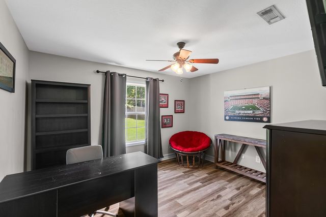 206 SE Academy Drive, Ashford, AL 36312