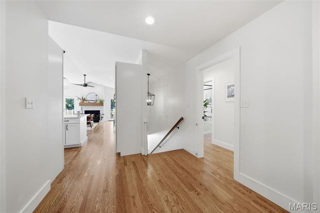 856 Fuhrmann Terrace, Kirkwood, MO 63122