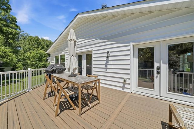 856 Fuhrmann Terrace, Kirkwood, MO 63122