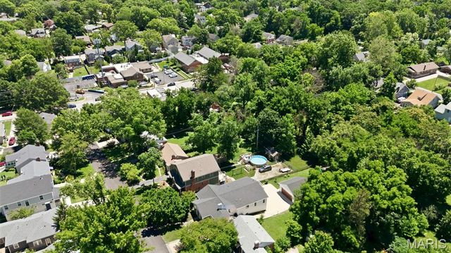 856 Fuhrmann Terrace, Kirkwood, MO 63122