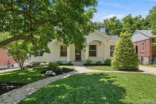 856 Fuhrmann Terrace, Kirkwood, MO 63122