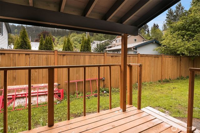 340 SE Clark Street, Issaquah, WA 98027
