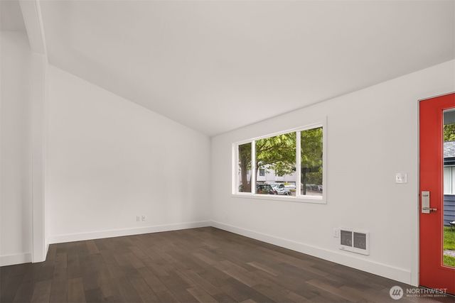 340 SE Clark Street, Issaquah, WA 98027