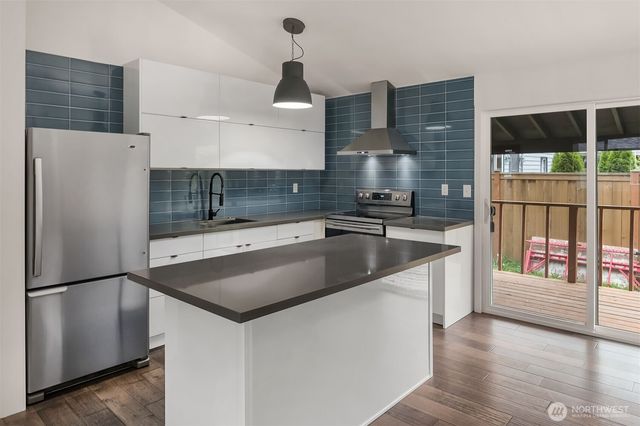 340 SE Clark Street, Issaquah, WA 98027