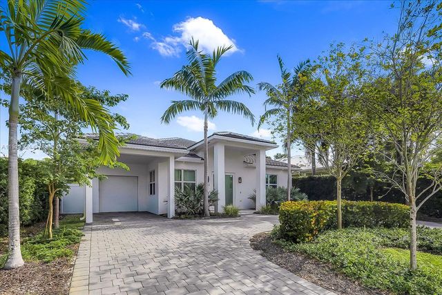 1522 NE 17th Way, Fort Lauderdale, FL 33304