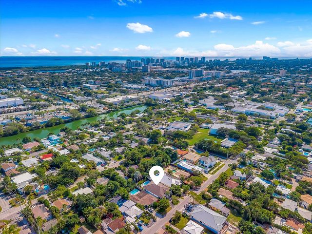 1522 NE 17th Way, Fort Lauderdale, FL 33304