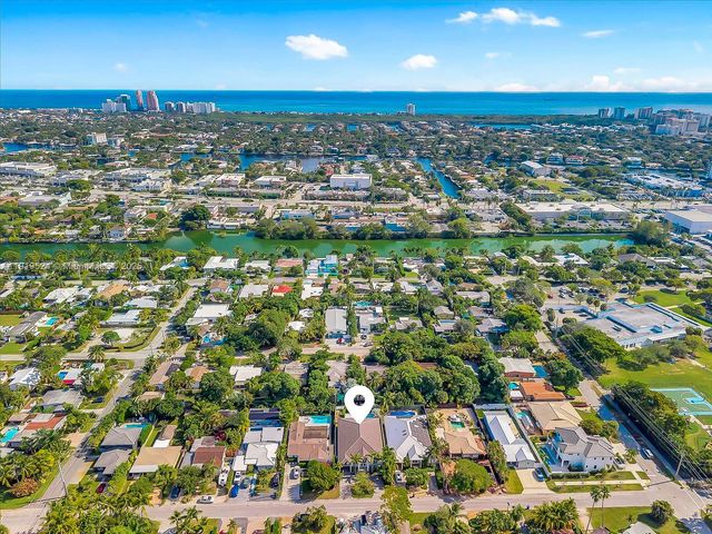 1522 NE 17th Way, Fort Lauderdale, FL 33304