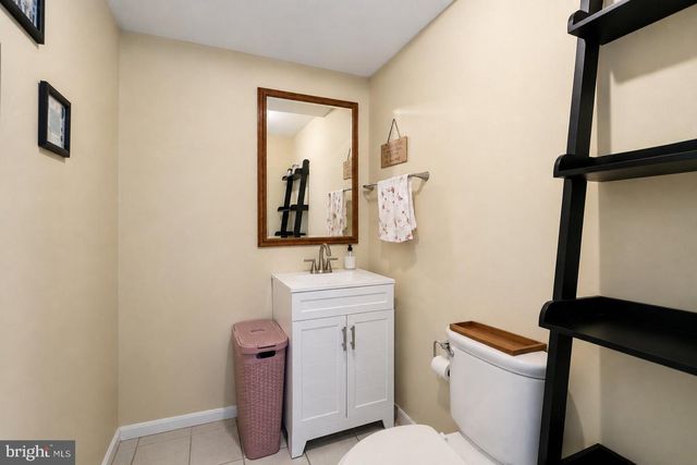 28 HIGH SPRUCE RD, Front Royal, VA 22630