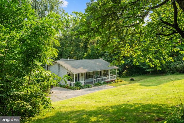 28 HIGH SPRUCE RD, Front Royal, VA 22630