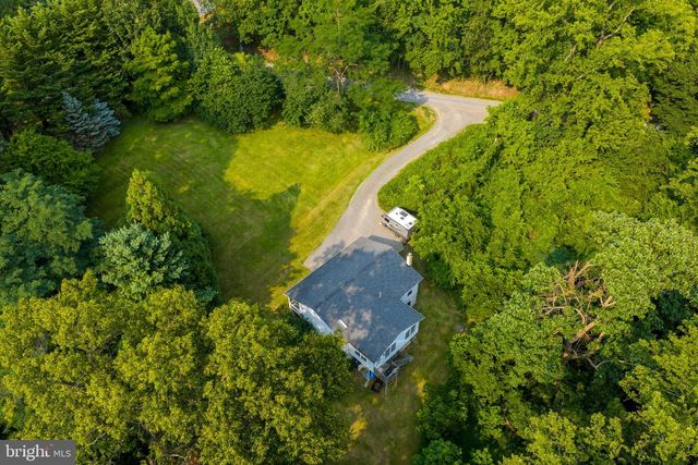 28 HIGH SPRUCE RD, Front Royal, VA 22630