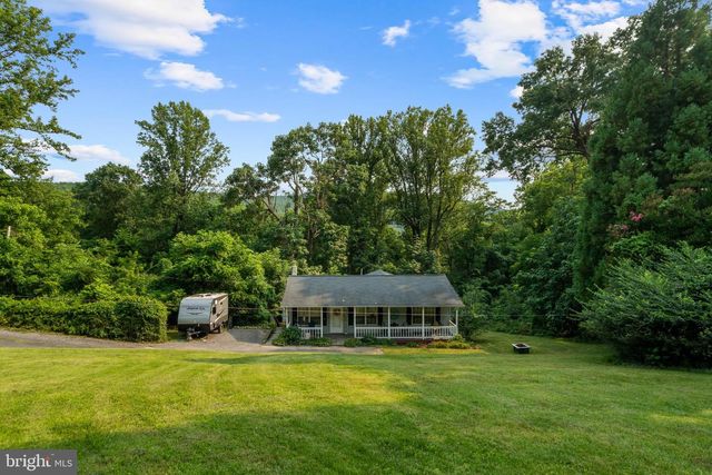 28 HIGH SPRUCE RD, Front Royal, VA 22630
