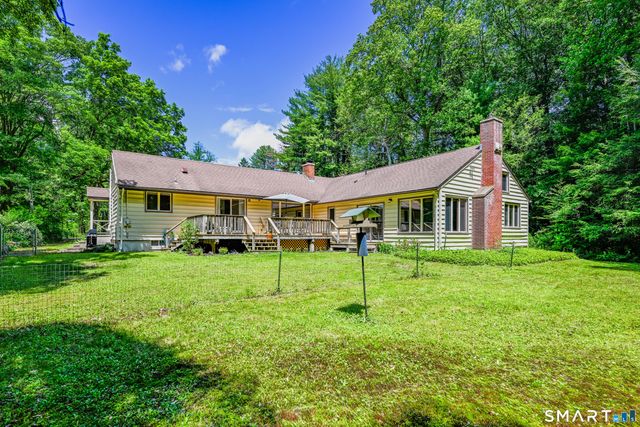 75 Brinsmade Road, Hamden, CT 06514