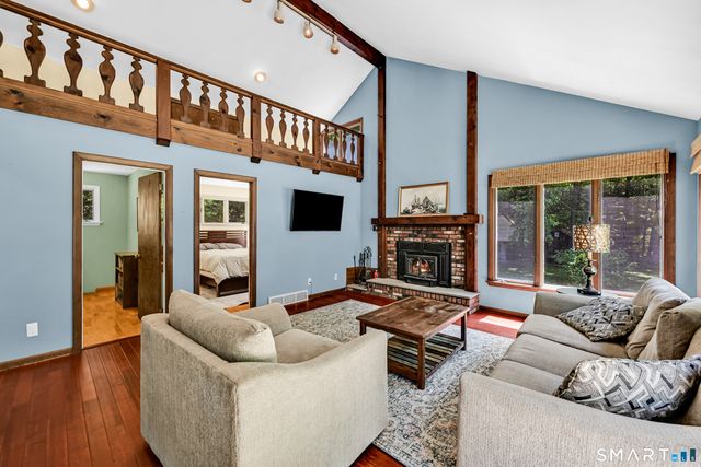 75 Brinsmade Road, Hamden, CT 06514