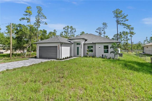3433 66TH AVE NE, Naples, FL 34120