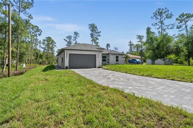 3433 66TH AVE NE, Naples, FL 34120