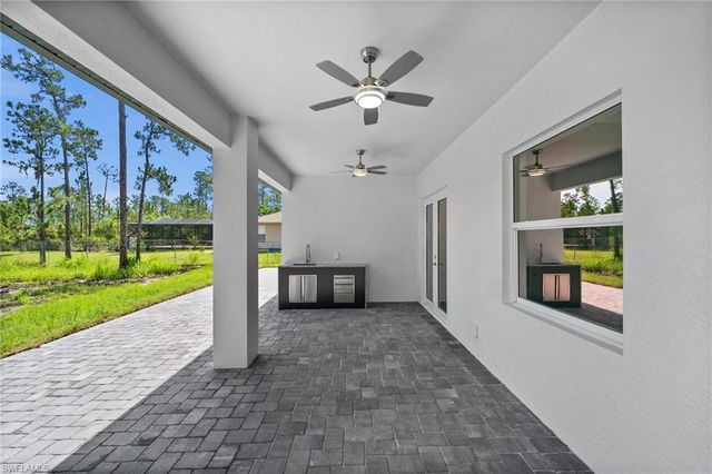3433 66TH AVE NE, Naples, FL 34120