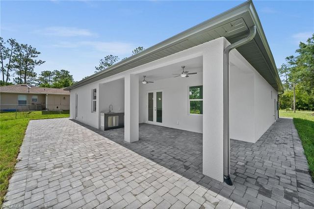 3433 66TH AVE NE, Naples, FL 34120