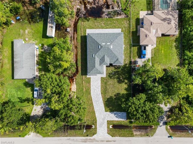 3433 66TH AVE NE, Naples, FL 34120