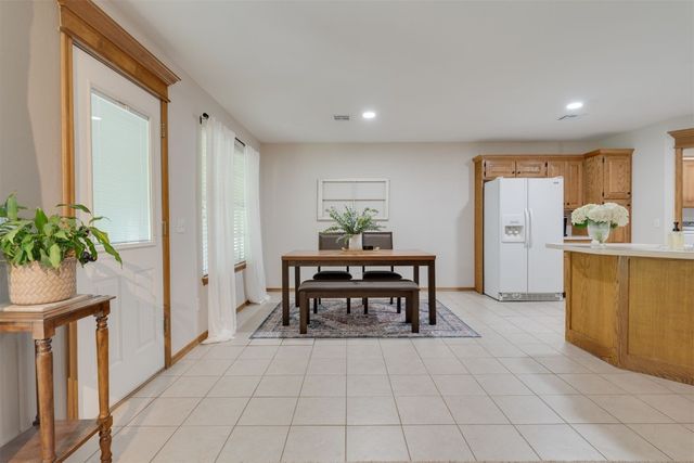 1721 Cherokee Trail, Choctaw, OK 73020