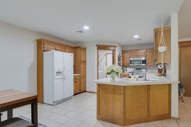 1721 Cherokee Trail, Choctaw, OK 73020