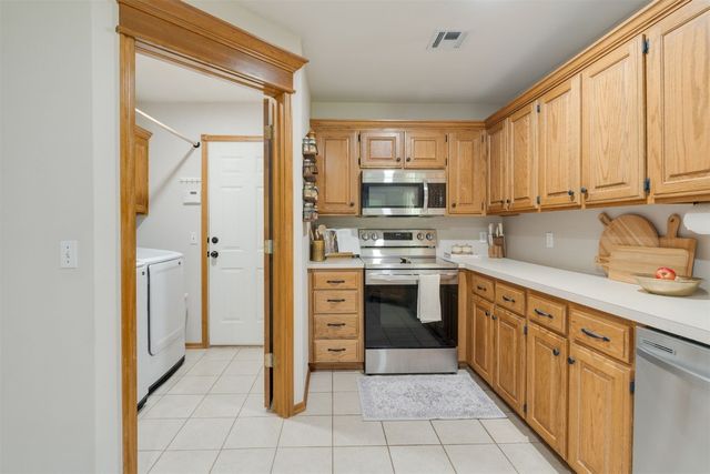 1721 Cherokee Trail, Choctaw, OK 73020