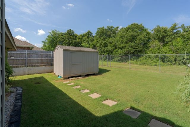 1721 Cherokee Trail, Choctaw, OK 73020