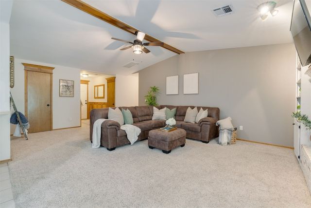 1721 Cherokee Trail, Choctaw, OK 73020